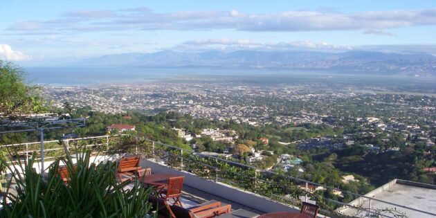 Найбільш небезпечні напрямки для подорожей: Порт-о-Пренс, Гаїті